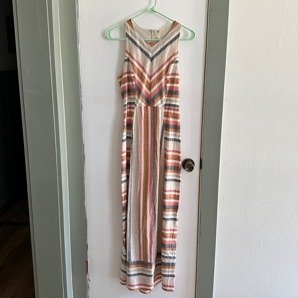 Linen dress